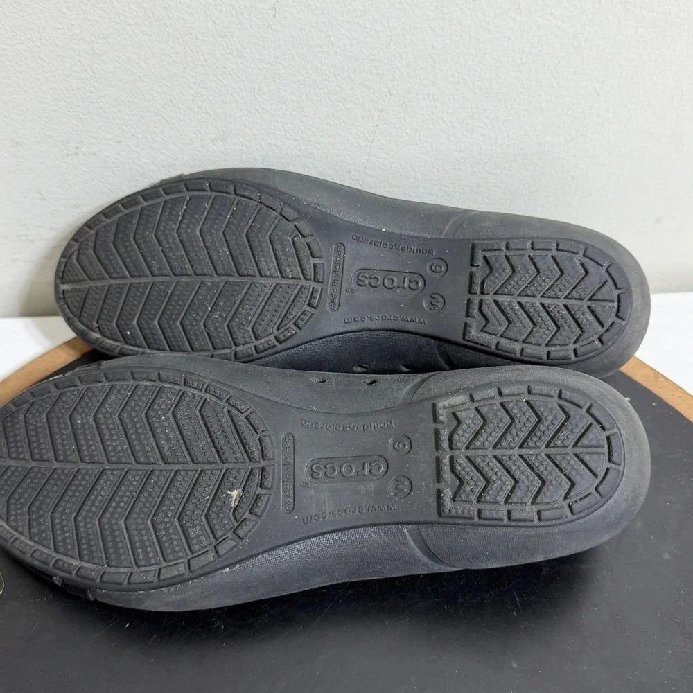 Crocs Cap Toe Ballet‎ Flats Women US 6 Black Slip On Comfort Shoes Casual